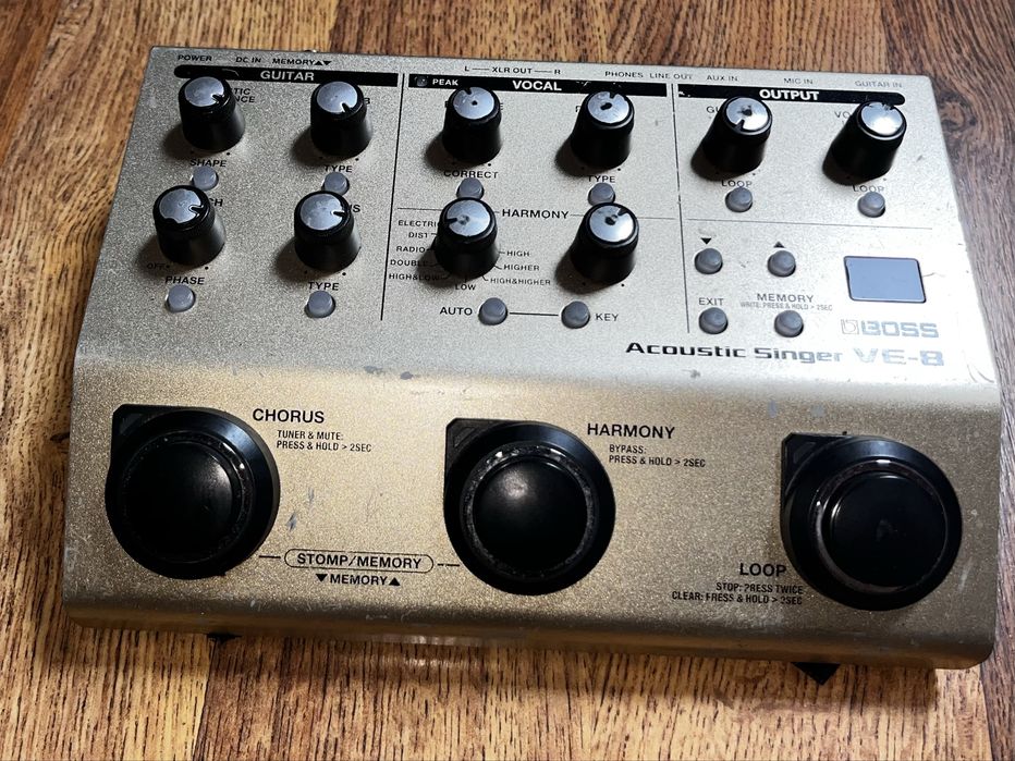 BOSS VE-8 Acoustic Singer – Voce + Chitară