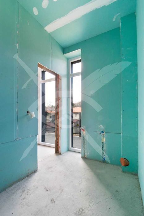 Продава се Къща в с. Владая, Област София-град - 285 кв.м за 1162 €/кв.м - Снимка #14