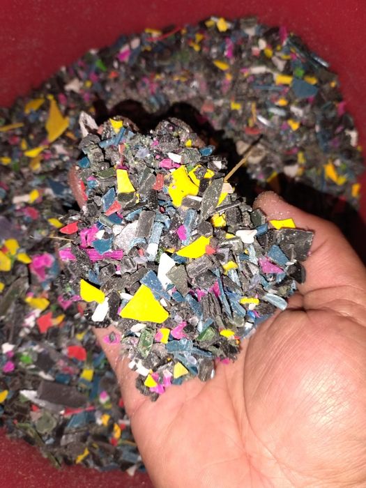 Вторичное сырье...Переработонный пластик...