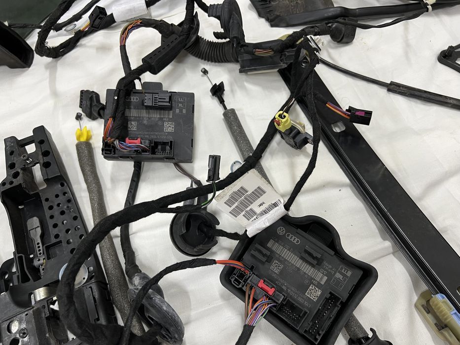 Audi A6 c7 4g, macara motor broasca geam fata usa buton maner