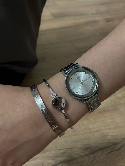 Pandora серебряная