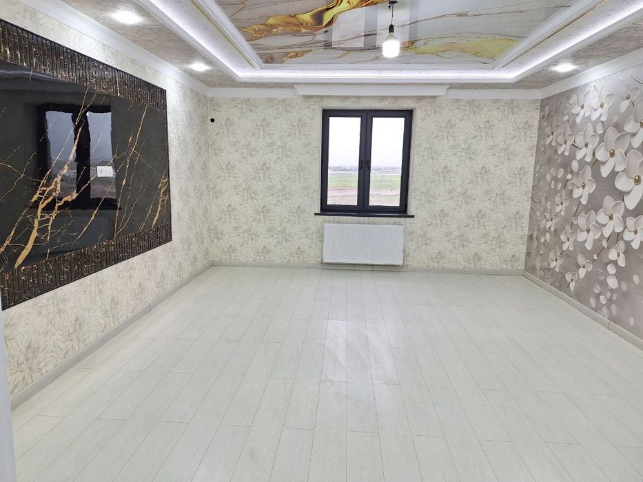 Коп каватли уй сотилади 4 хона + ошхона