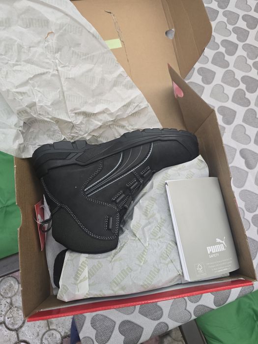 Bocanci noi Puma