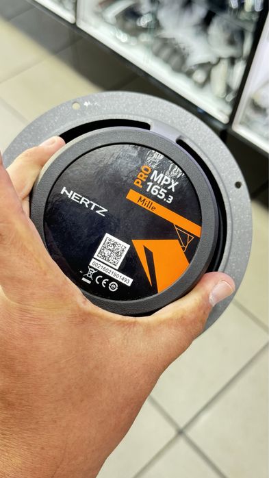 Hertz mille pro MPX165.3