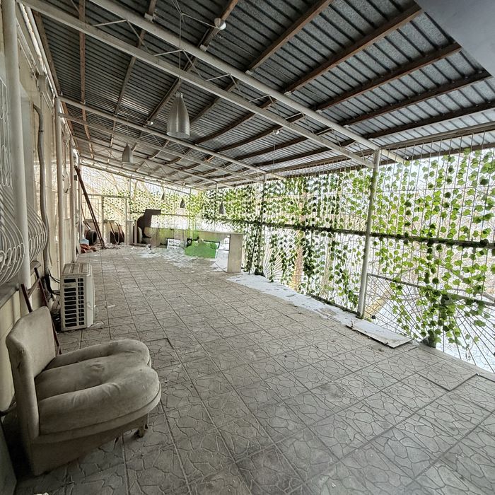 маг.Дос, напротив больницы