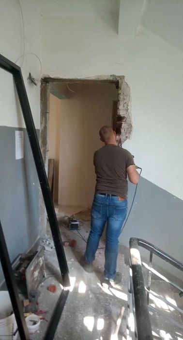 Кърти Чисти Извозва София | Къртене на баня | Извозване на отпадъци