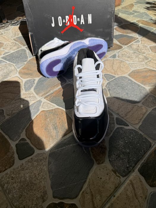 Air Jordan 11