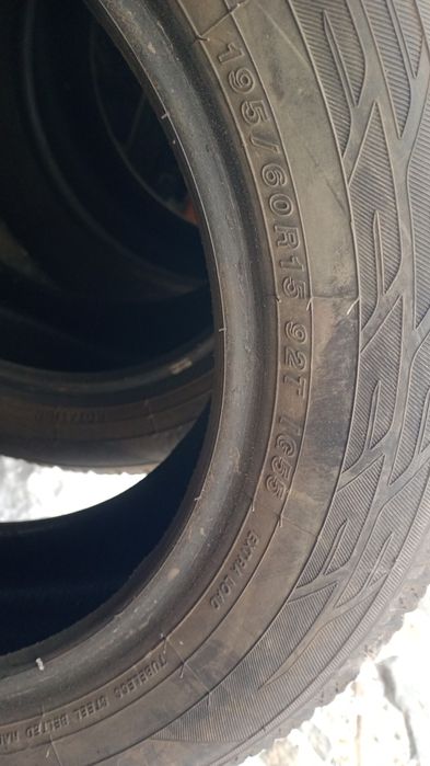 Продам шины YOKOHAMA