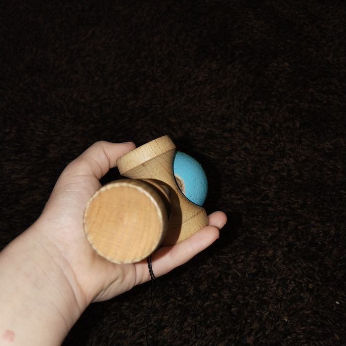 Kendama X in stare buna