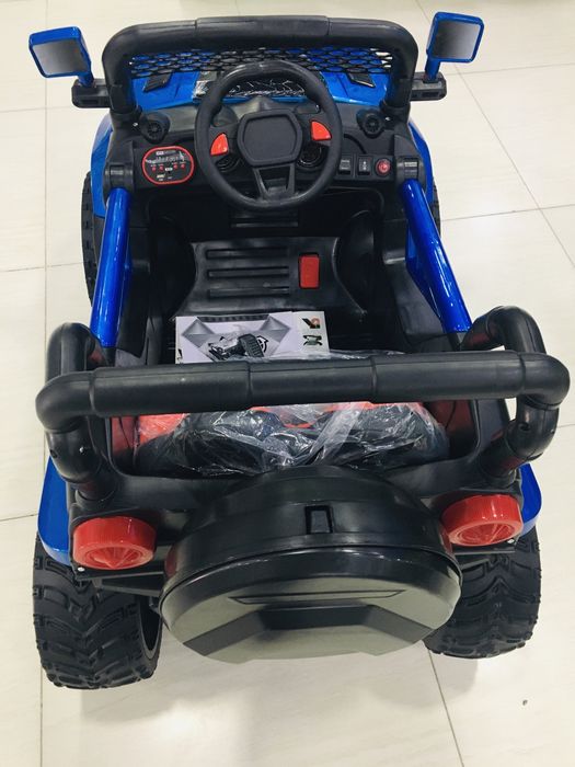 Bolalar moshinasi Bars 4x4 yangi