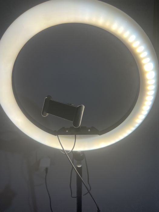 Кольцевая лампа