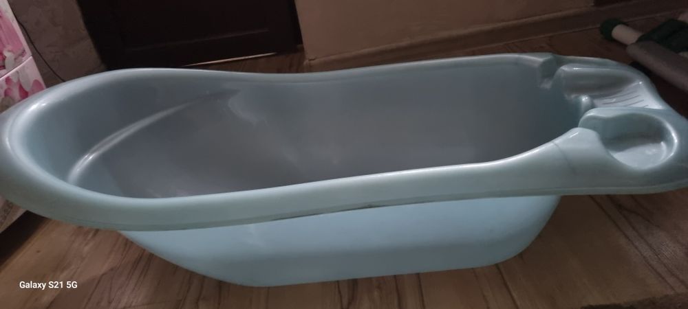 Продам ванночку для купания