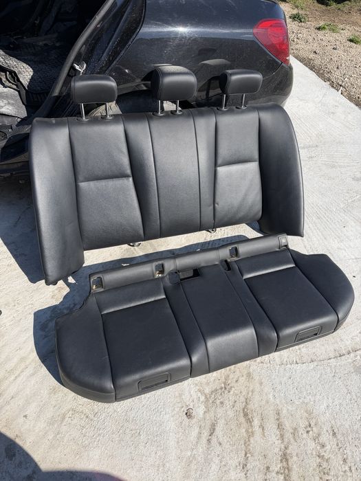 Задна седалка Mercedes C class w205 с детски столчета