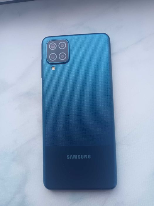 Samsung Galaxy A12