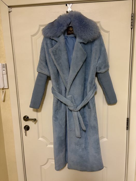 Loro Piana-палто едтествен косъм