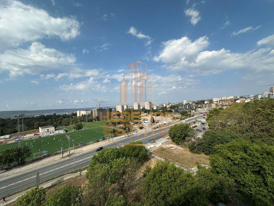 Продава се Тристаен апартамент в Варна, Победа - 98 кв.м за 1990 €/кв.м - Снимка #10