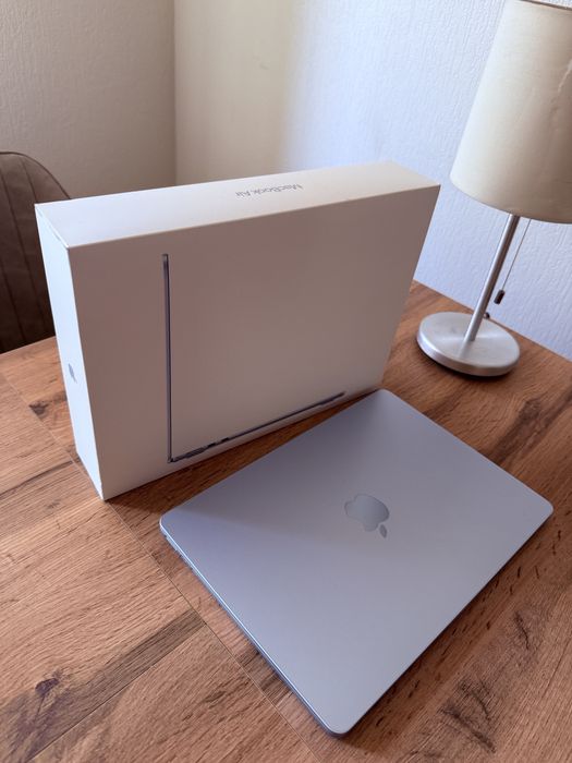 Mac Book 13 M4 2025 года, 256 ssd, 16 gb GPU