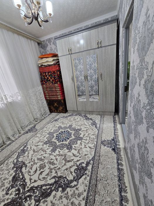 Navoiy shaharda 2 xonali  kvartira sotiladi