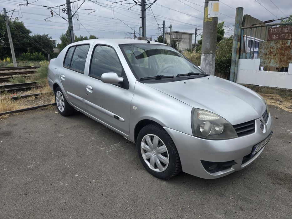 Renault Clio Symbol 1.4 benzina