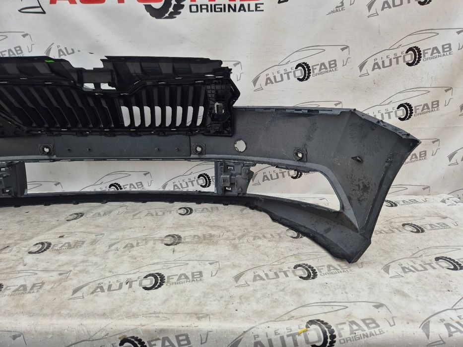 Bara fata Skoda Fabia 3 Facelift an 2018-2019-2020-2021