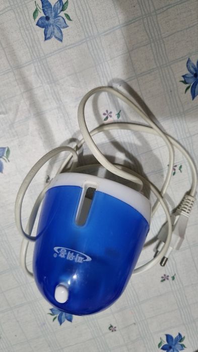 Зеркало для автомобиля новое, фумигатор и грелка корейская практически