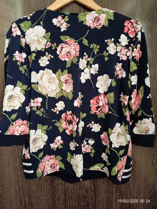 Блузка  женская (разм.48)