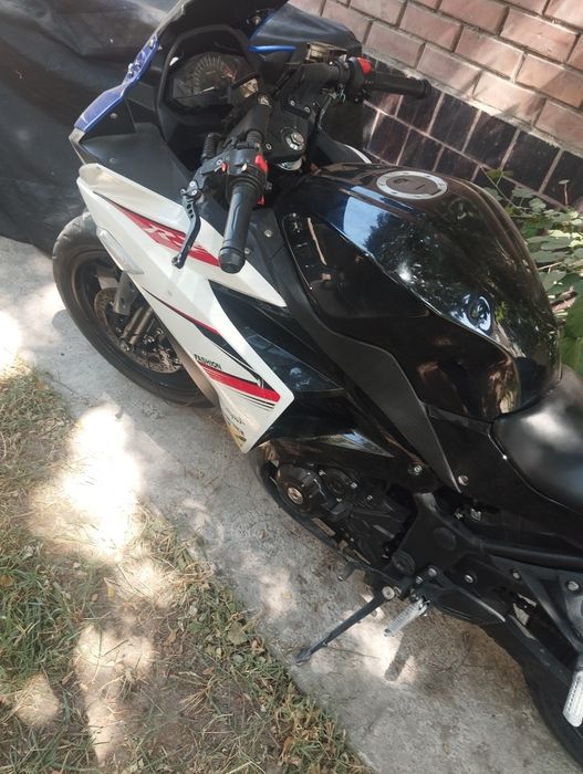 Yamaha R3 срочно 400 куб