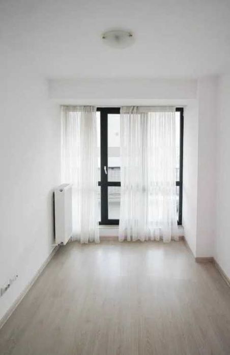 Дава се под наем Тристаен апартамент в Бургас, Изгрев - 85 кв.м за 510 € - Снимка #2