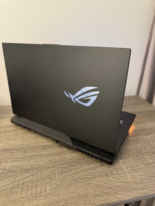 ASUS ROG Strix G15 Gaming | Ryzen 7 | RTX 3050 | 16GB RAM | 144Hz