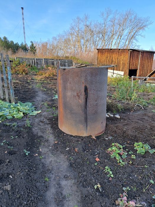 Продам бочку для полива