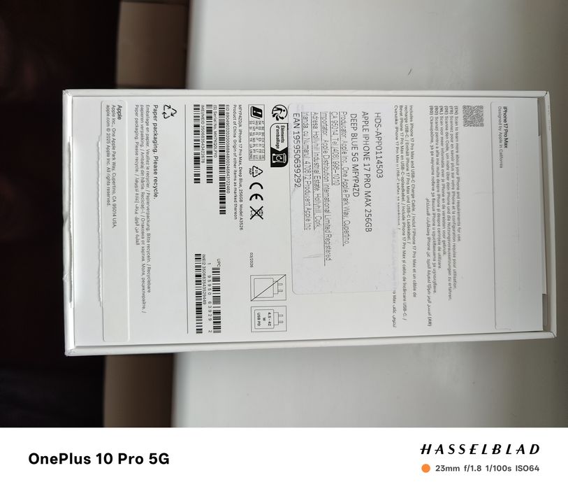 vand 1 cutie Apple iphone 17 pro max si 1 cutie airpods pro