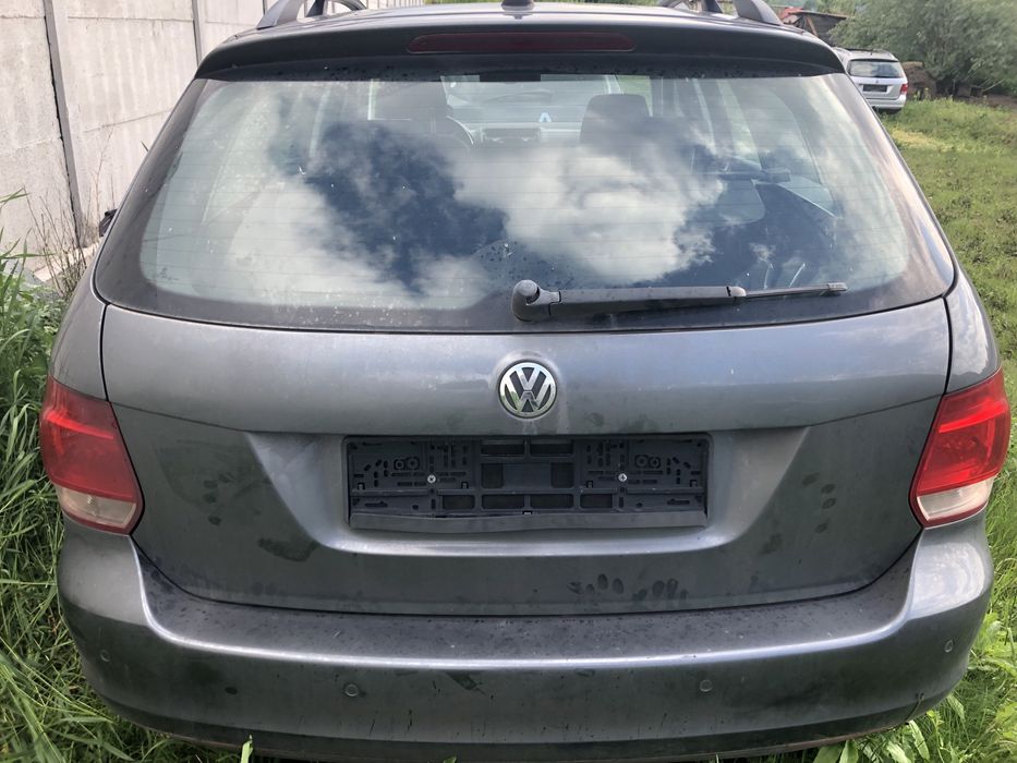 Haion Vw Golf 5 sau 6 Break>Combi Cod Vopsea LD7X Impecabil