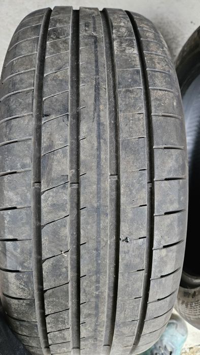 Anvelope 215 50 18 Goodyear