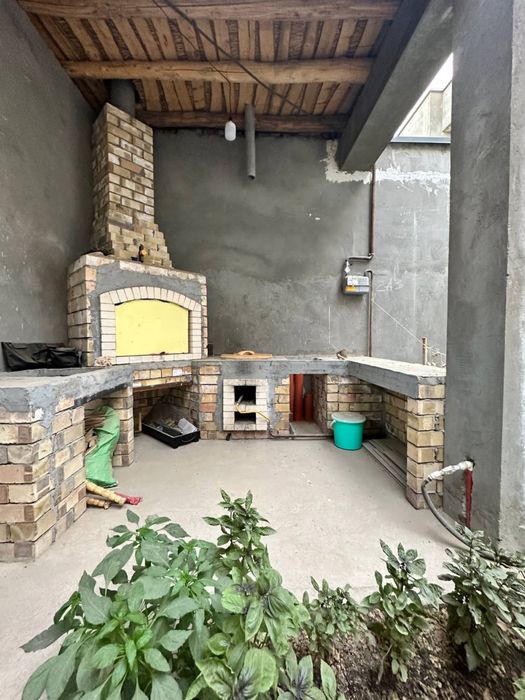 Юнусобод Исломобод махаллада участка сотилади 80 % битган