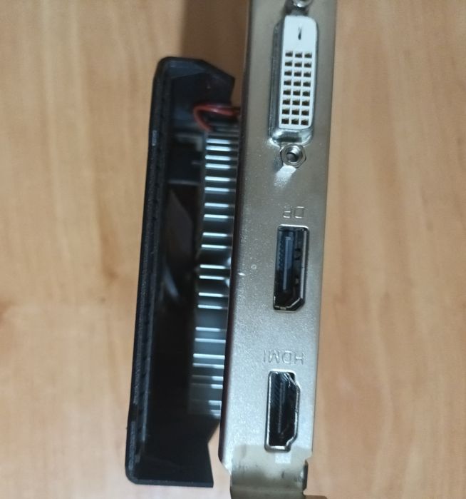 Sursa pc ai placa video gtx 1050