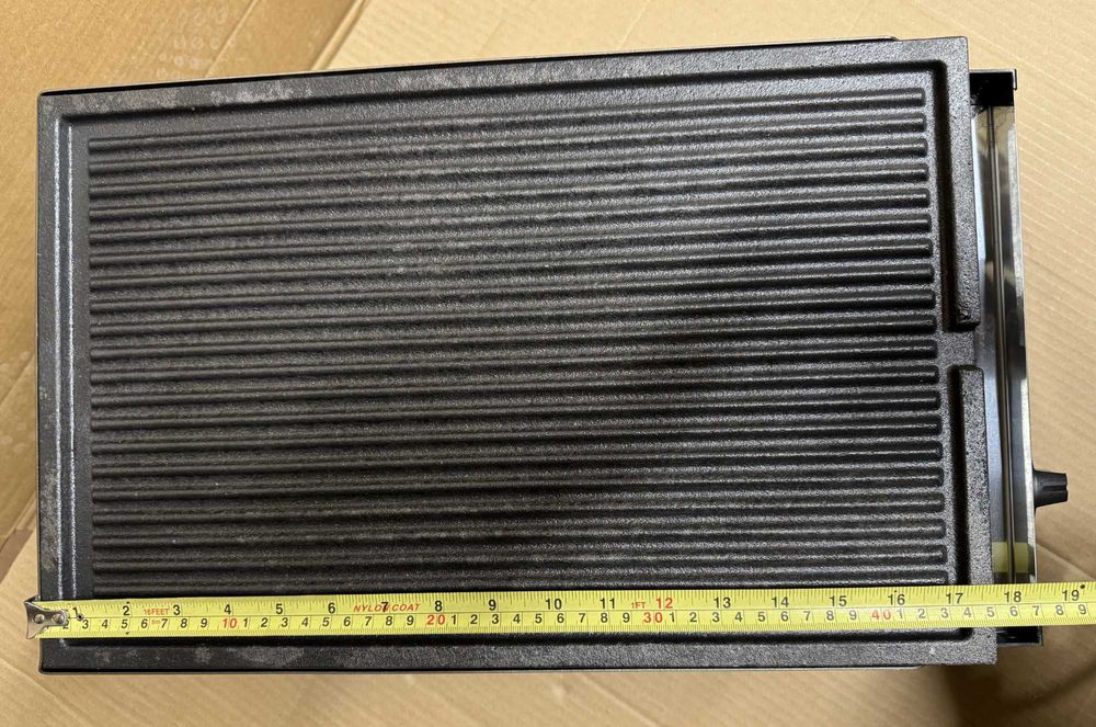 Електрическа Скара Чугунена Плоча Оребрена 31х58см (2,0 kW)-Турска