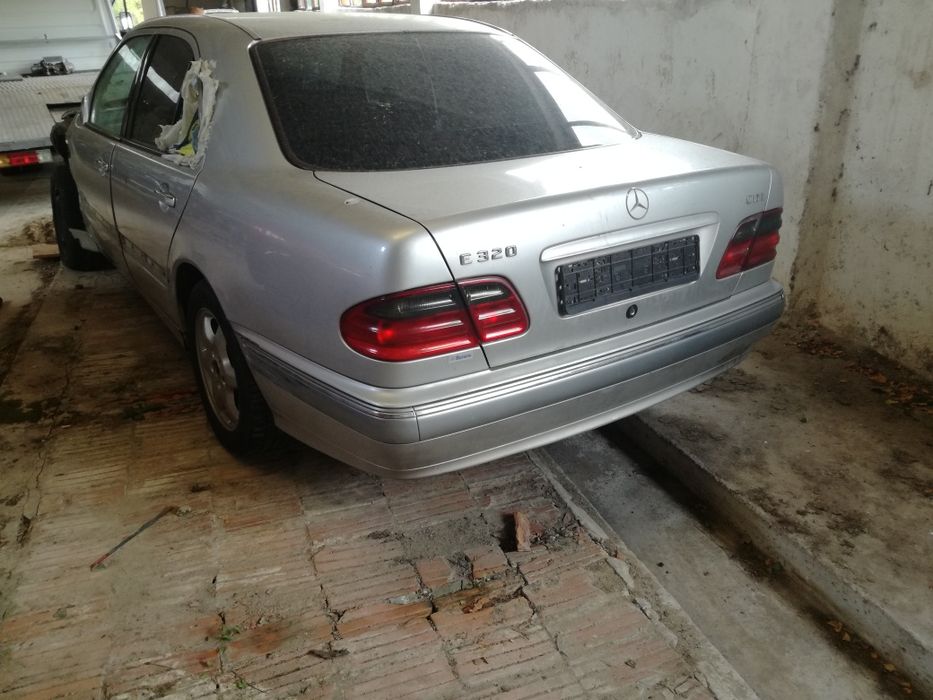 Мерцедес w210 3.2cdi на части