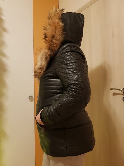 Дамско кожено яке