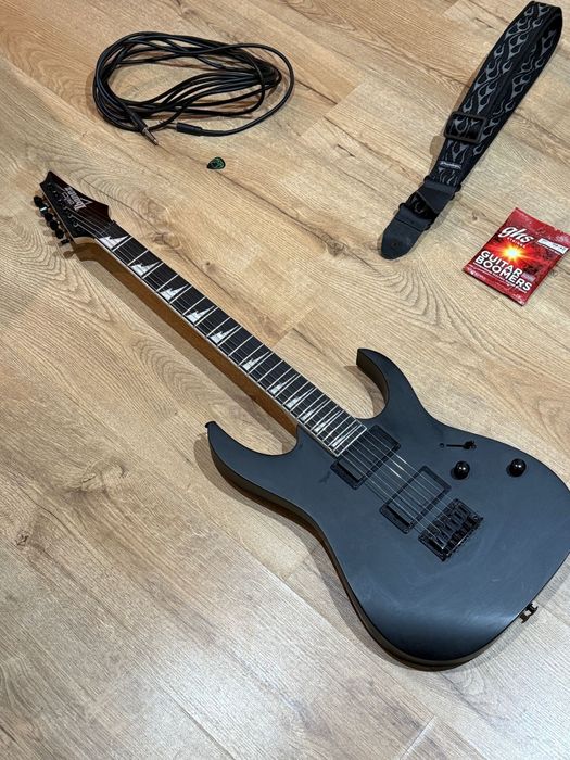 Chitara Ibanez + Amplificator