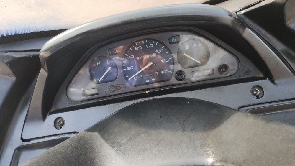 Yamaha Majesty 250 – stare foarte bună, 1200€