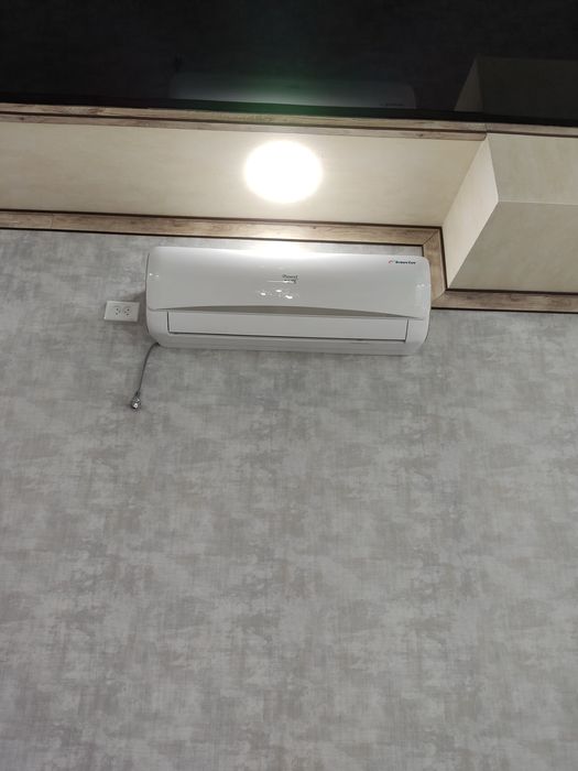 Xar xir turdagi kondisanerlarni sifatli va srochna urnatamiz.