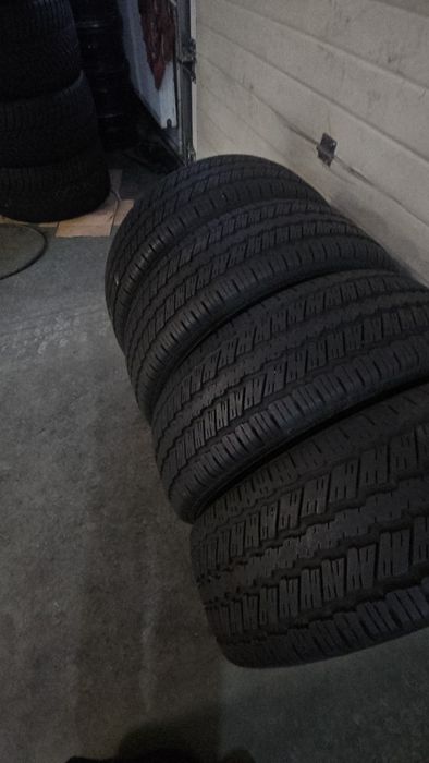 255 70 16 Continental allseassons