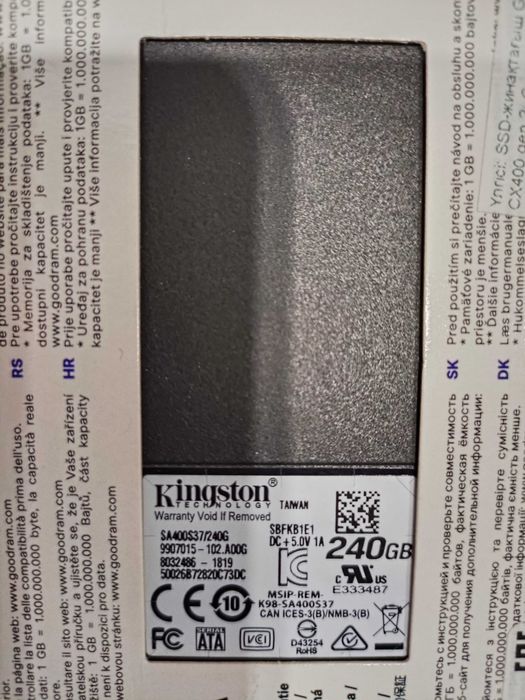 SSD-диск 240 Гб в идеальном состоянии
