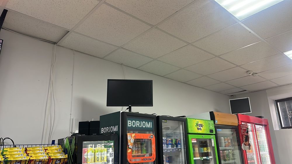 Монитор .регистратор видео наблюдение.