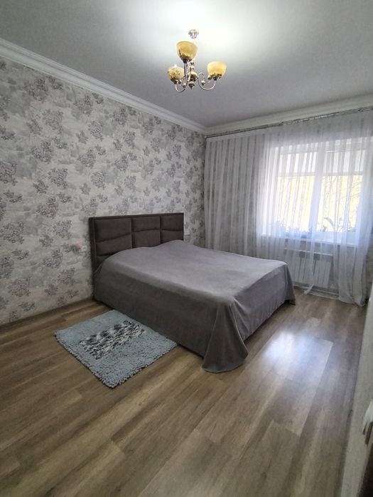 Продается квартира в кирпичном доме 2-х комнатная