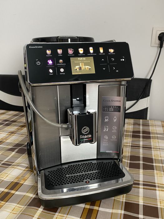 Se vinde aparat cafea Saeco GranAroma