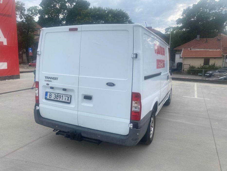 Товарен бус под наем