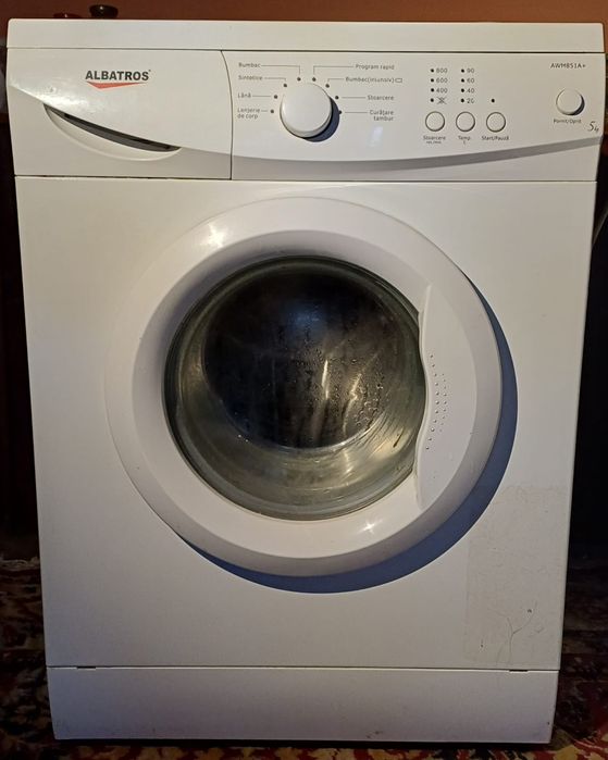 Mașină de spălat nefuncțională