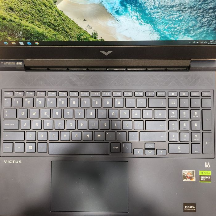 Hope Amanet P11-HP Victus 15/ ryzen 5 7th/ram 16gb/Ssd 1Tb/ RTX 2050 de 4gb