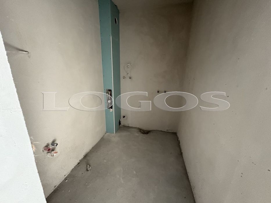 Продава се Тристаен апартамент в Варна, Лятно кино Тракия - 78 кв.м за 2693 €/кв.м - Снимка #4